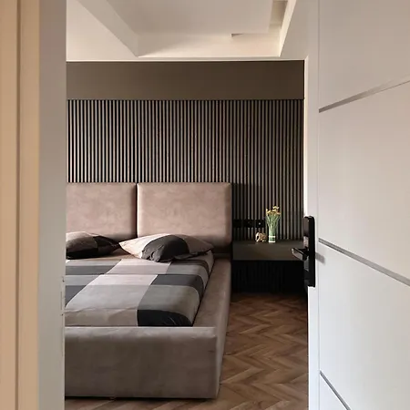 21 Dream * 티라나