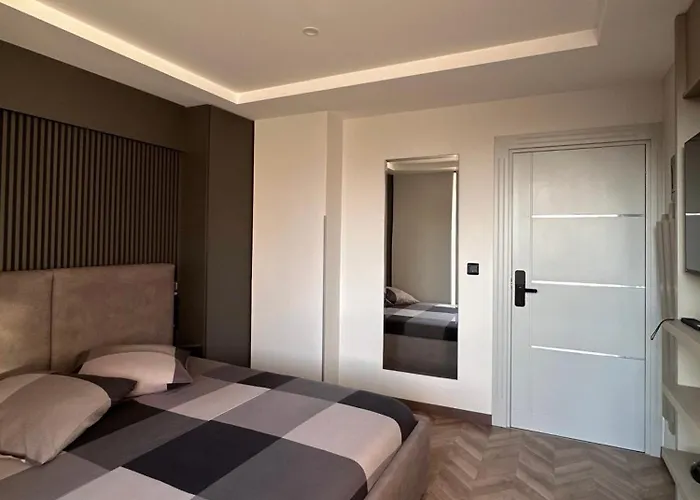 21 Dream * Tirana